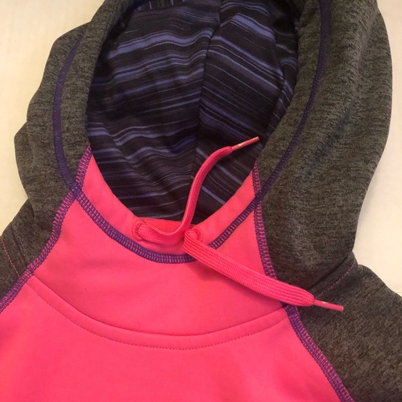 Girls Nike thermal fit hoodie size xs - Picture 3 of 12
